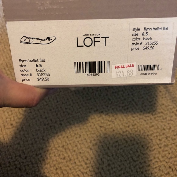 flat shoes - Picture 5 of 6